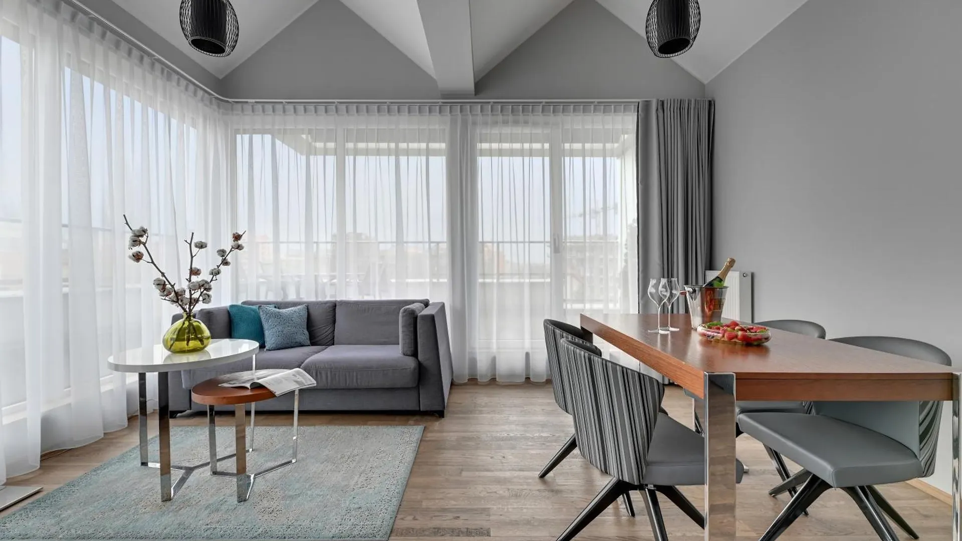 Hotel Almond Business & Spa By Grano Gdansk 4*,  Polonya